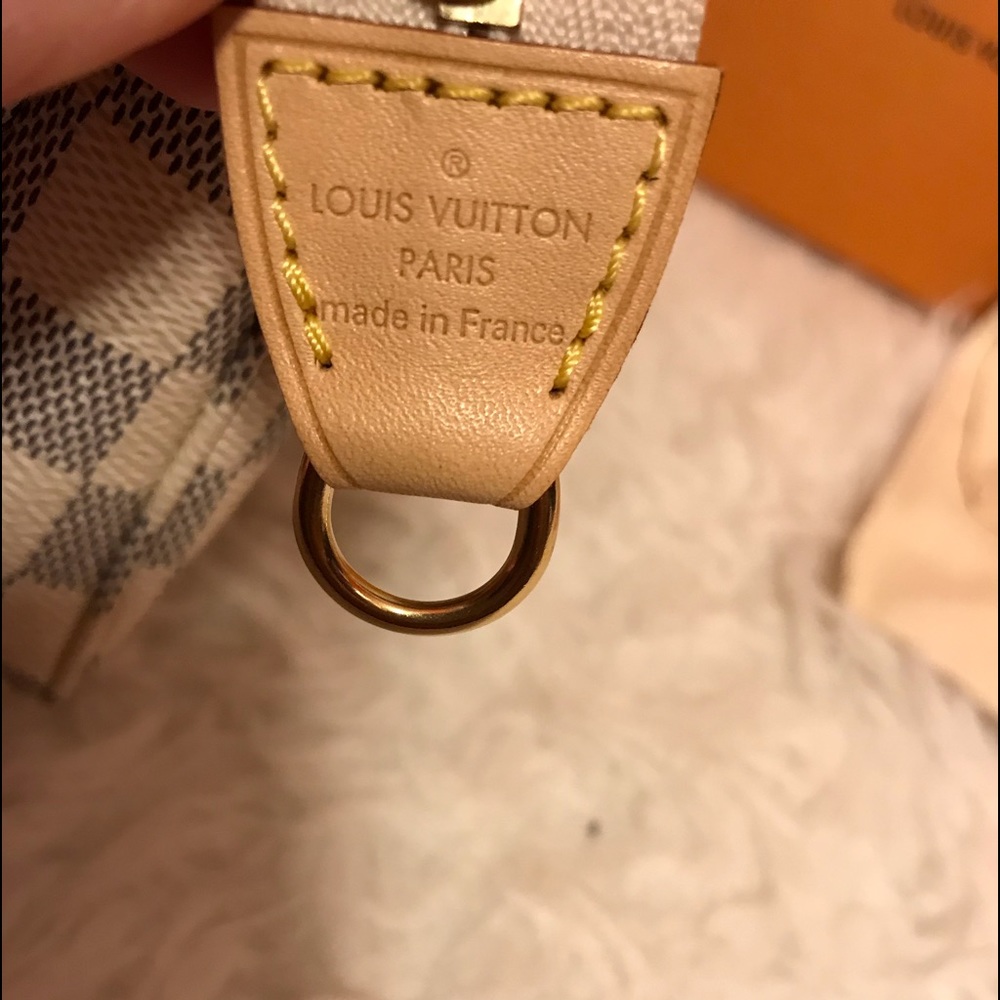 azur  pochette accessories 😄Sold☘️ - Picture 7 of 9